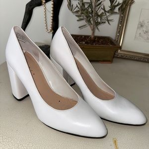 White pointed chunky heels